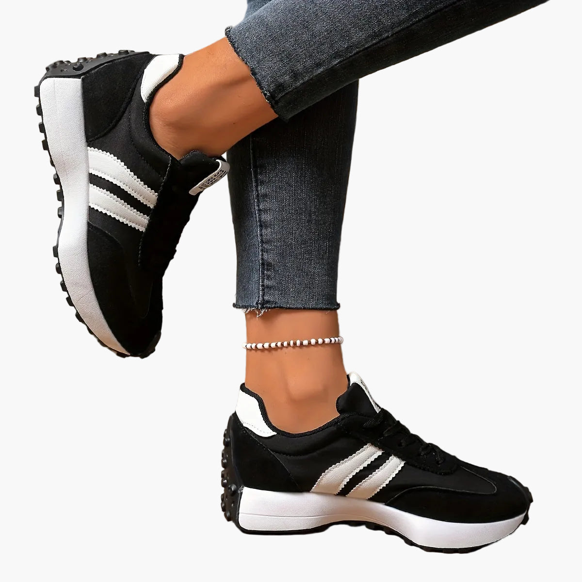 Damen Retro-Sneaker für Alltag und Freizeit – Stilvolle Low-Top Turnschuhe mit Streifen-Design