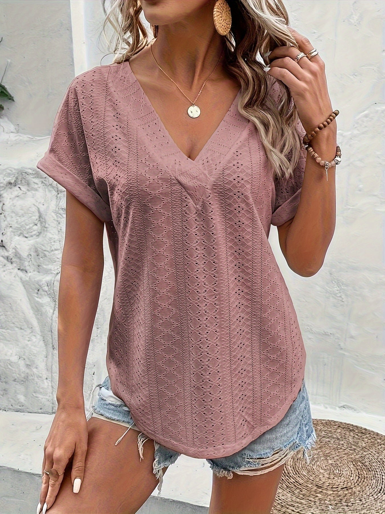 Damen Spitzenbluse mit V-Ausschnitt, lässig-elegant für Alltag und Freizeit