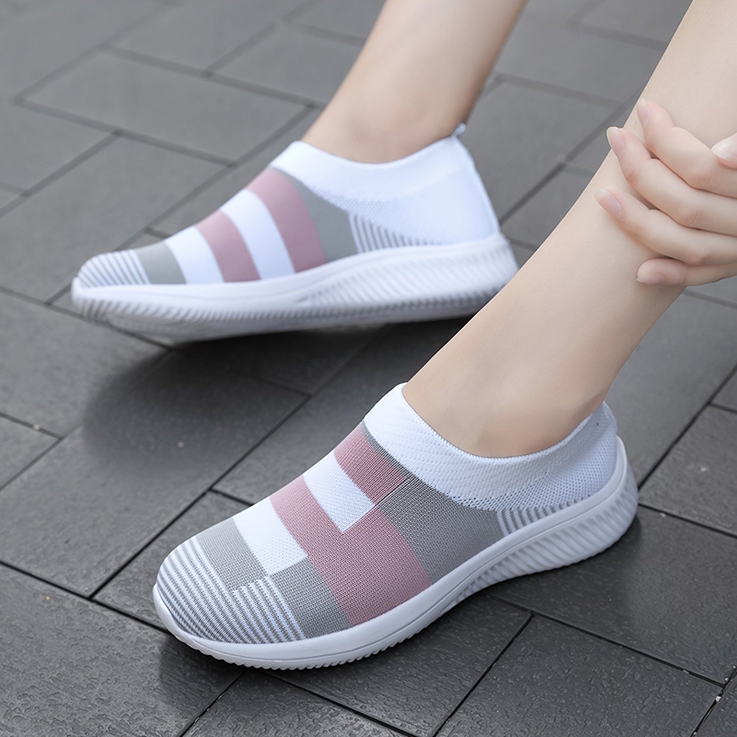 Damen Slip-On Sneaker – Bequeme Freizeitschuhe mit modernem Muster für Alltag und Spaziergänge