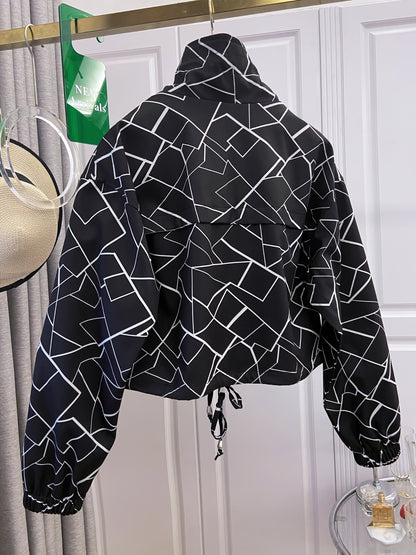 Kurze Damen Übergangsjacke mit Stehkragen und Kordelzug