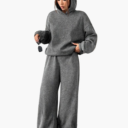 Damen Lounge Set mit Kapuzenpullover und weiter Hose – Bequemer Freizeit- und Homewear-Look