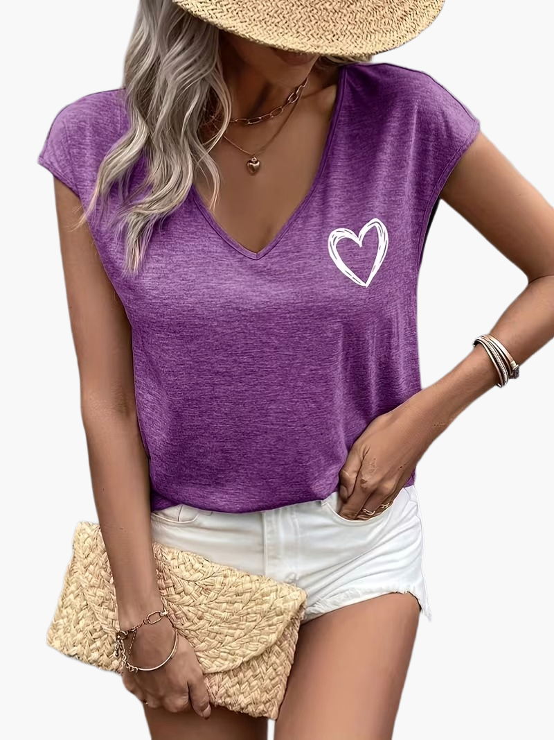 Damen T-Shirt mit Herz-Print und V-Ausschnitt – Lässige Sommermode, ideal für Alltag und Freizeit