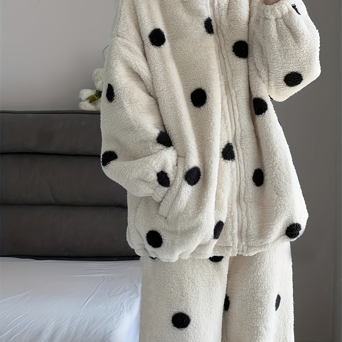 Damen Schlafanzug Fleece mit Punkten Reißverschluss Hausanzug gemütlich