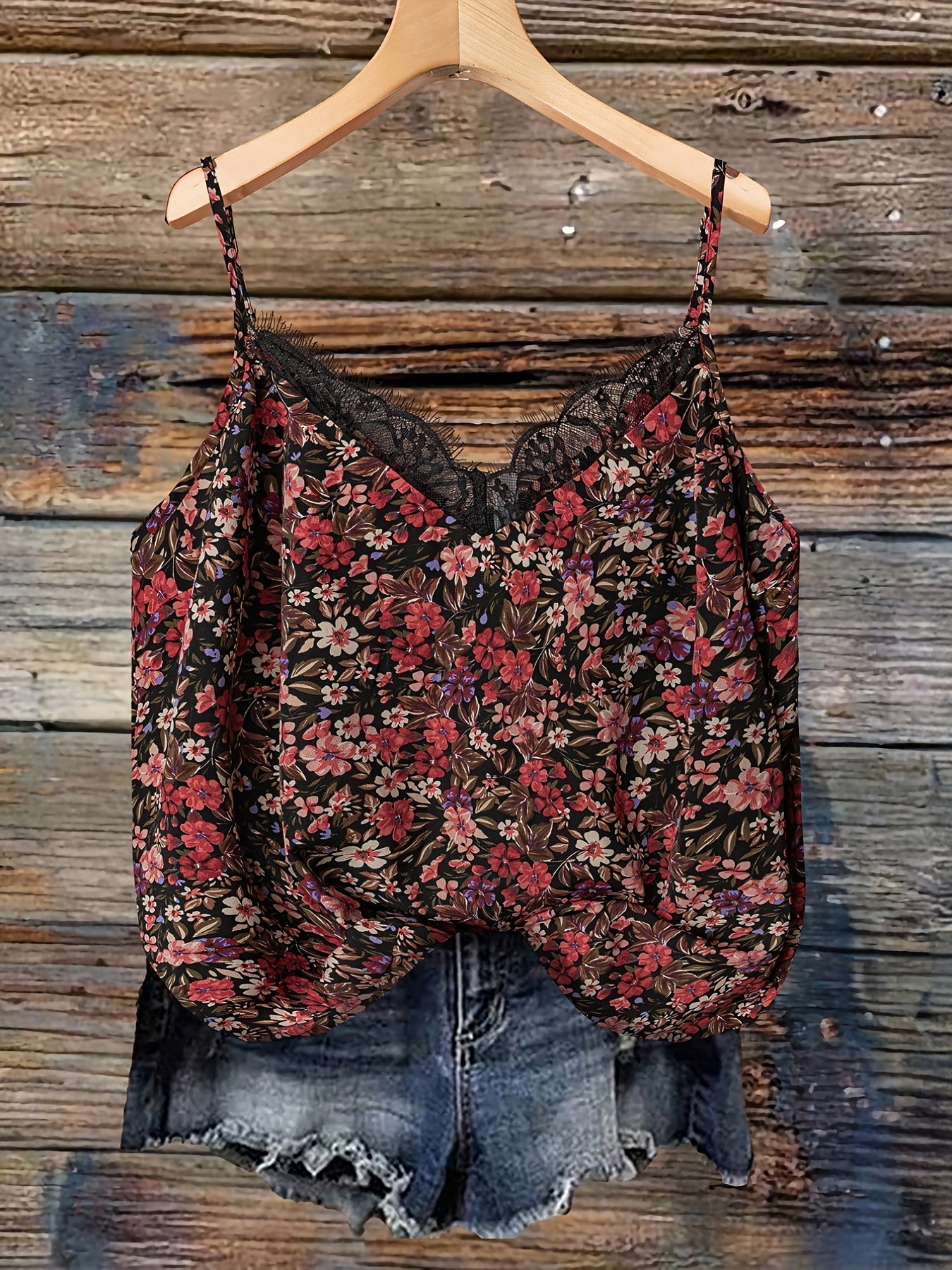 Damen Blusentop mit Blumenmuster und Spitzenbesatz – Lässiger Sommer-Style