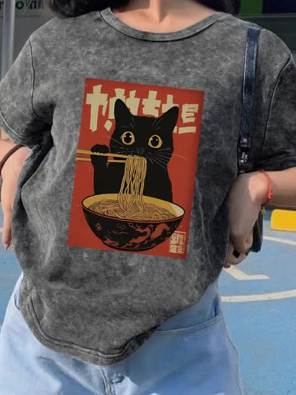 Damen Vintage T-Shirt mit Katze und Ramen-Nudeln – Lustiges Grafikshirt für Alltag und Freizeit