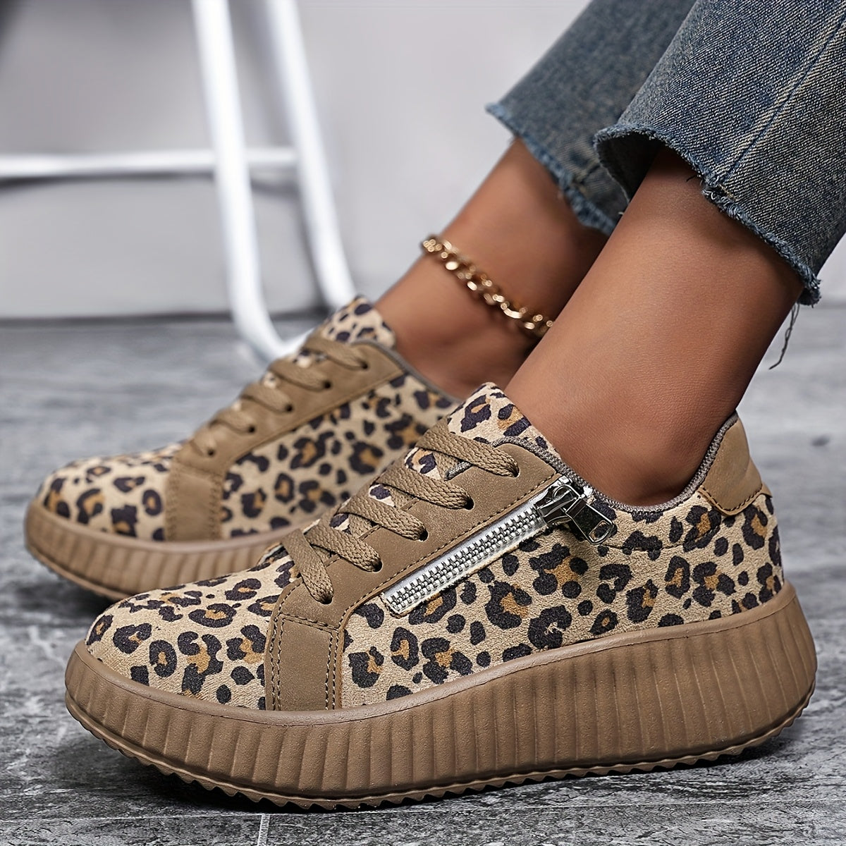 Damen Plateausneaker mit Leopardenmuster und Reißverschluss – Modische Freizeitschuhe für Alltag und Streetstyle