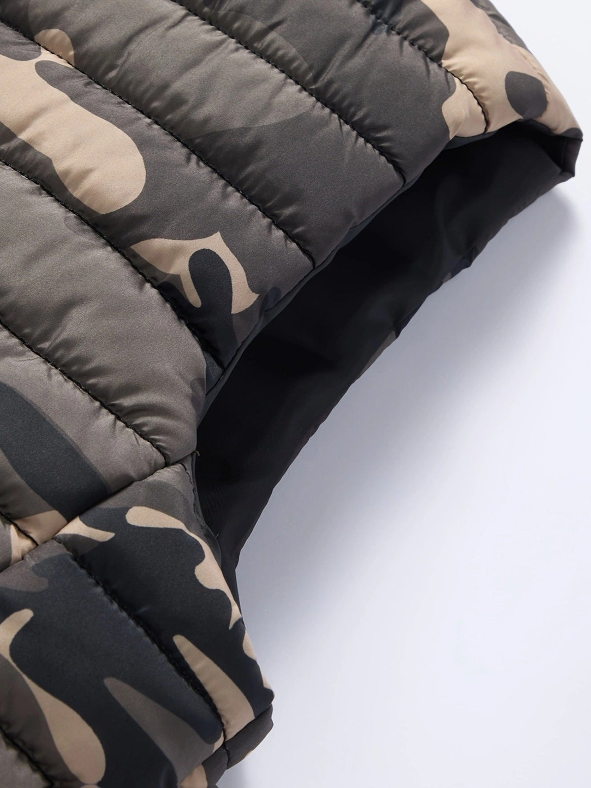 Unisex Steppweste Camouflage, Olivgrün/Braun/Schwarz, Ärmellos, Reißverschluss