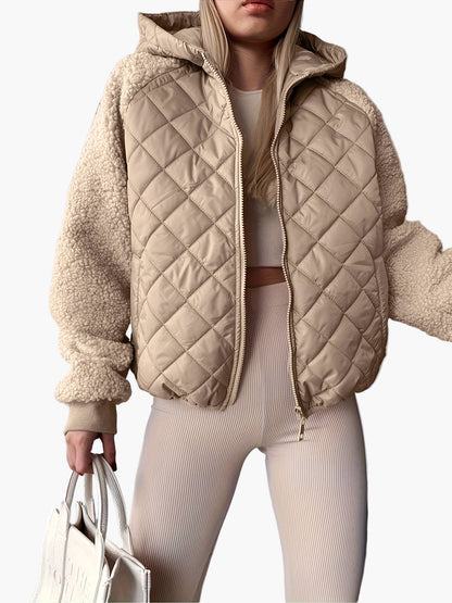 Damen Steppjacke im modernen Streetwear-Stil mit Kapuze – Übergangsjacke für Alltag und Freizeit
