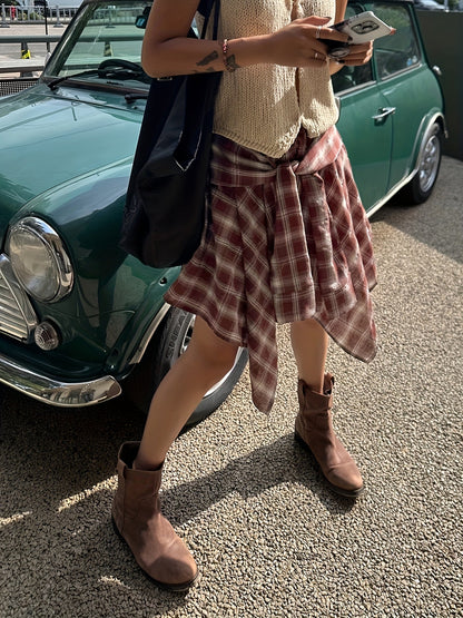 Damen Asymmetrischer Streetstyle-Rock mit Karo-Design und Knotendetail