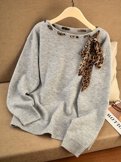 Damen Pullover Rundhals mit Leopardenmuster-Schleife