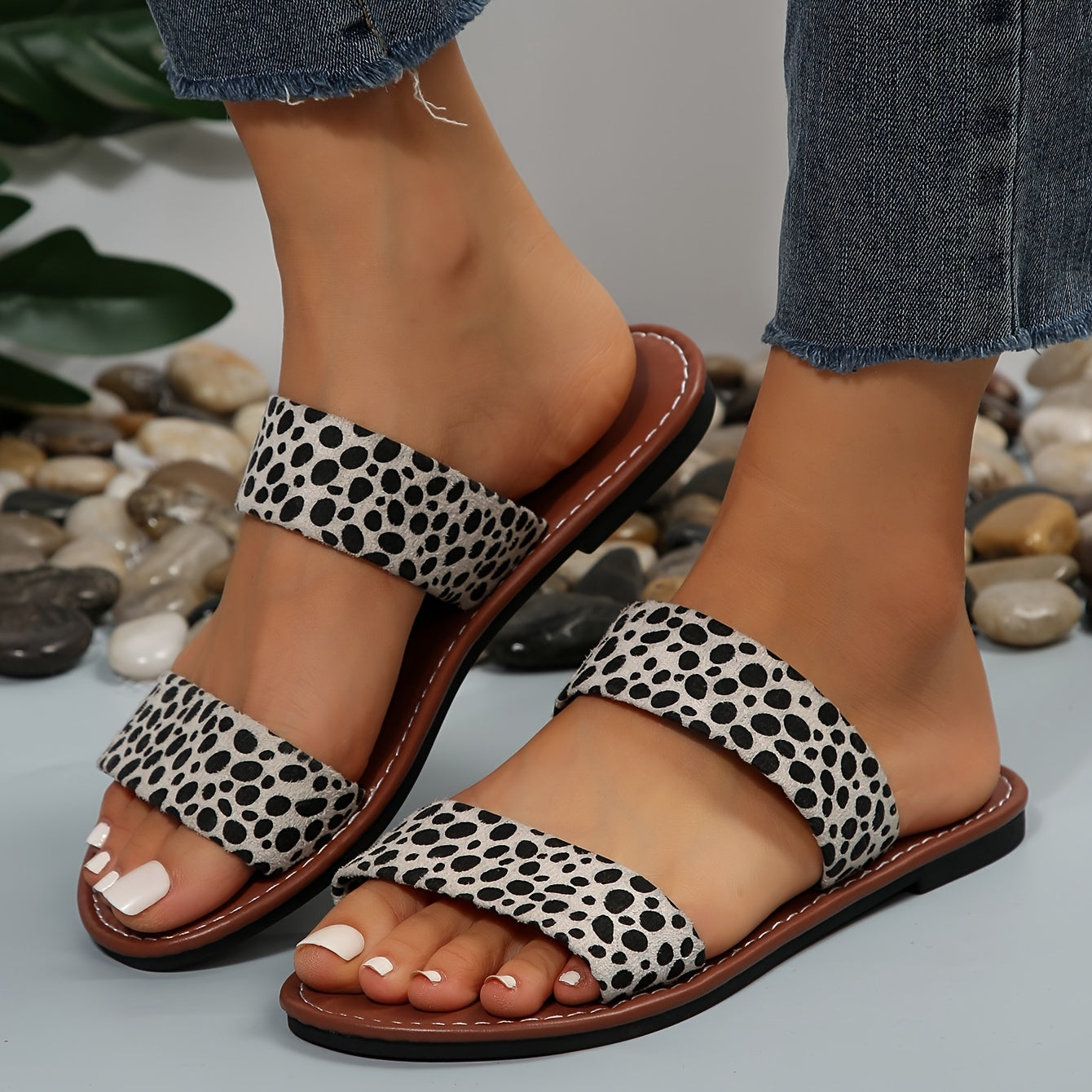 Damen Sandalen mit Leopardenmuster – Modische Slip-On Sommerschuhe für Alltag & Freizeit
