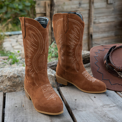 Braune Westernstiefel mit Stickerei, mittelhoher Schaft