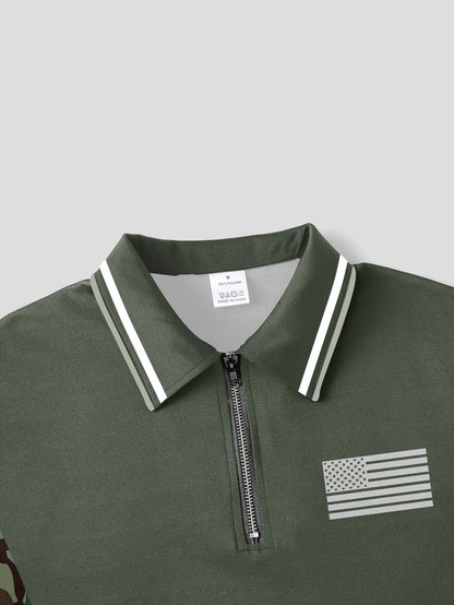 Herren Polo-Shirt mit Tarnmuster und Flaggen-Design, sportlich, Viertelreißverschluss, Outdoor-Stil