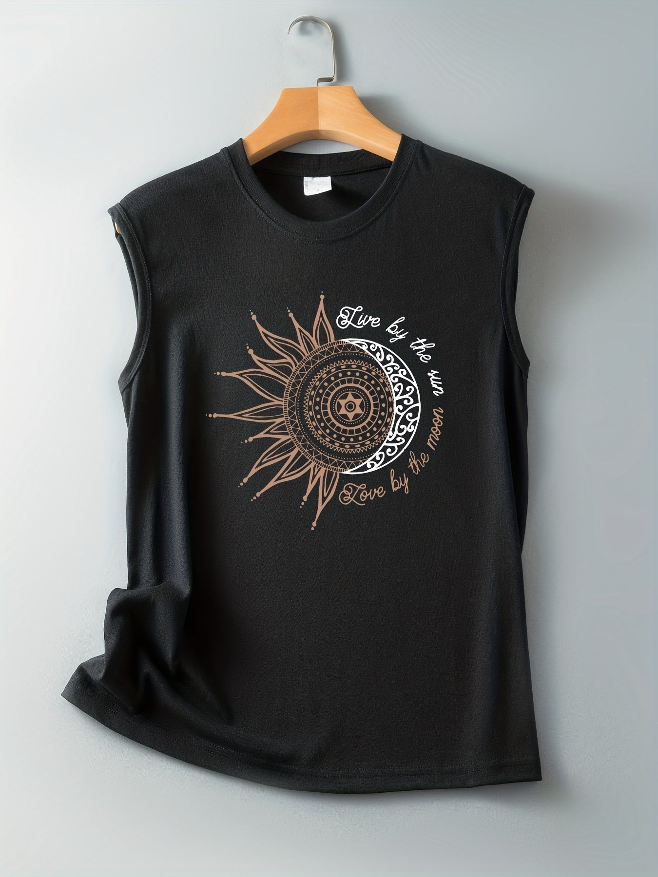 Damen Tanktop mit Mandala-Sonne-Mond-Print – Boho Style Shirt für Freizeit & Sommer