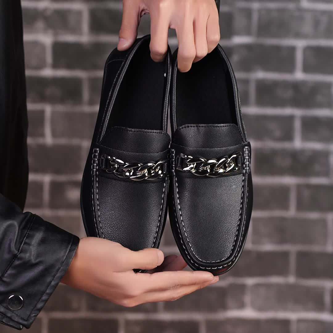 Herren Mokassins mit Kettendetail – Elegante Business und Freizeit Loafer