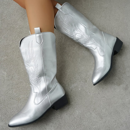 Silberne Westernstiefel mit Stickerei, spitze Zehenpartie