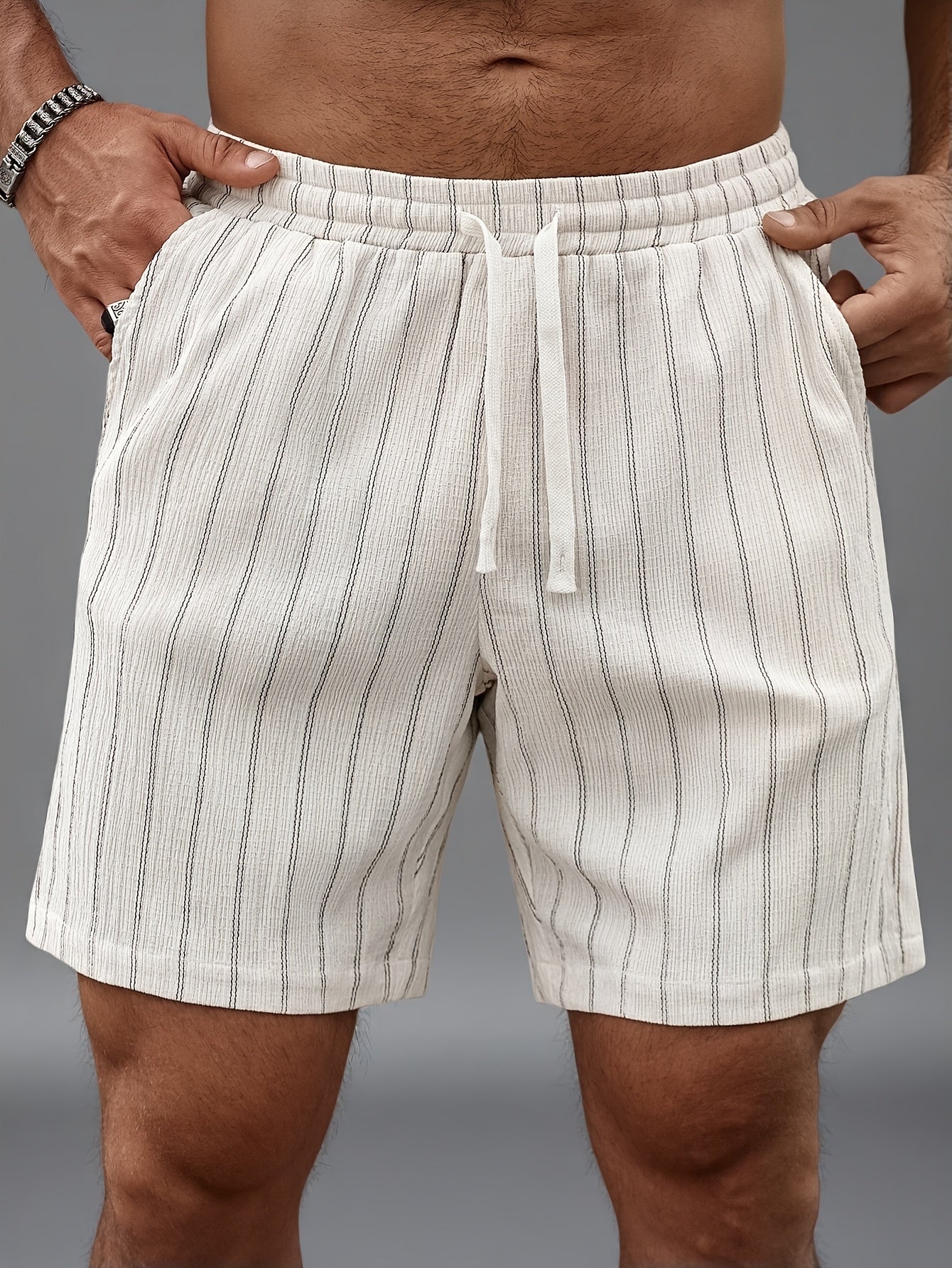 Herren Freizeit-Shorts mit Nadelstreifen und Kordelzug – Stilvolle Sommerhose für Alltag & Sport