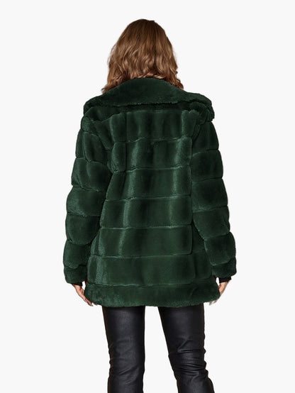 Damen Luxus Fellimitat-Jacke im modernen Streetstyle für Herbst und Winter