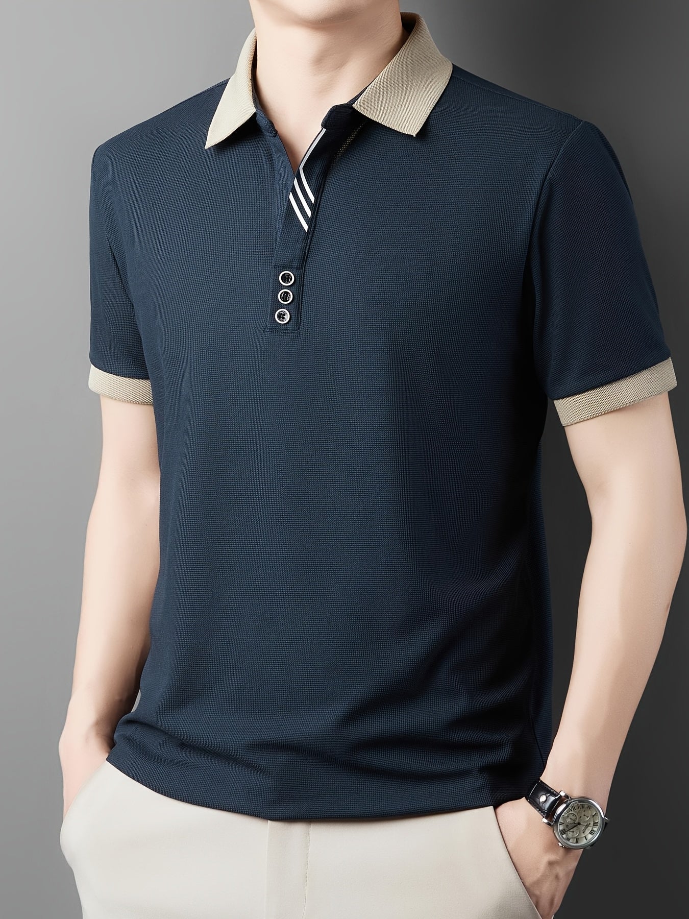 Herren Polo-Shirt mit Kontrastkragen – Stilvolles Freizeit- und Business-Oberteil