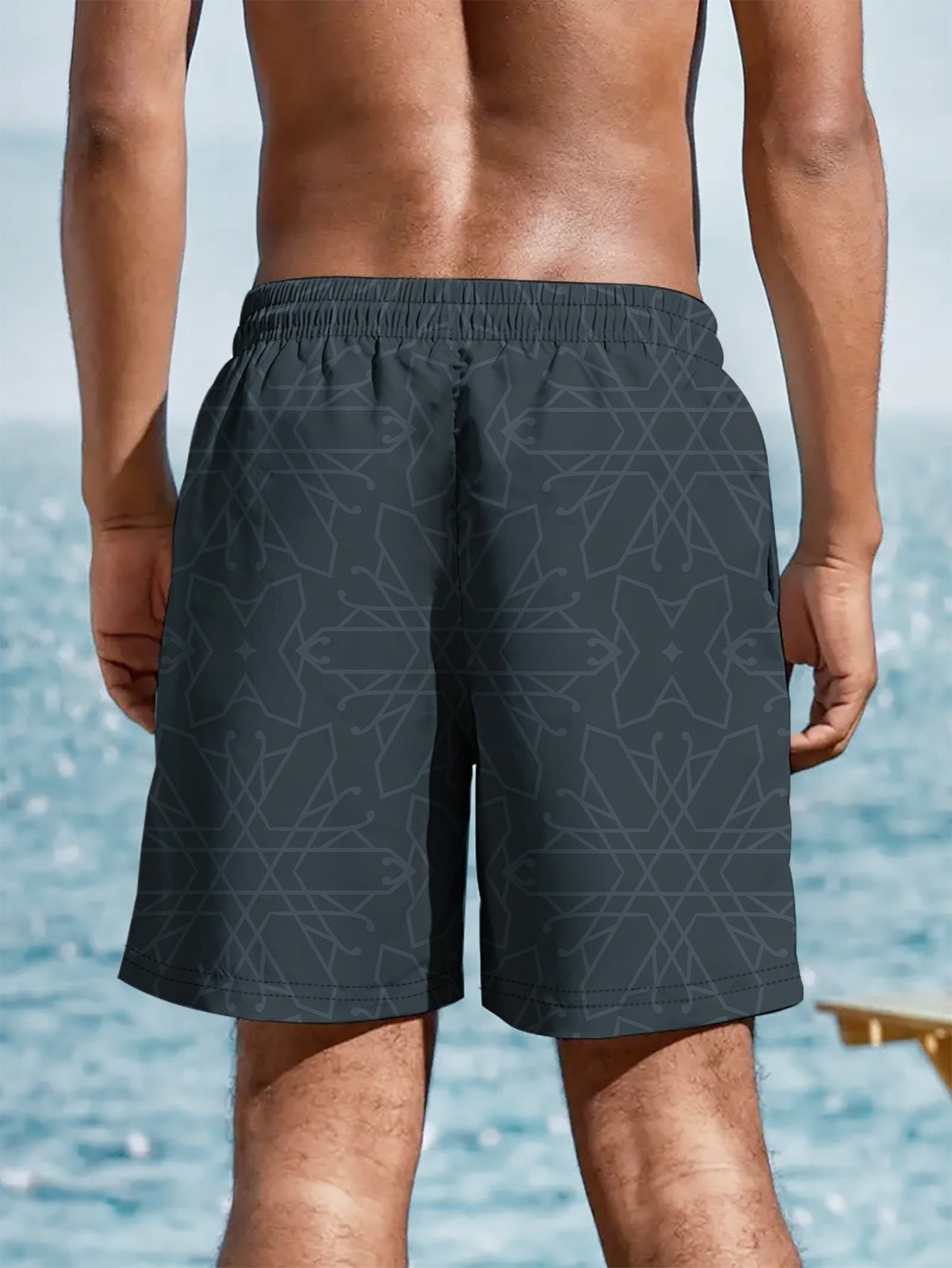 Herren Badeshorts mit Kordelzug – Sportliche Badehose für Strand und Freizeit