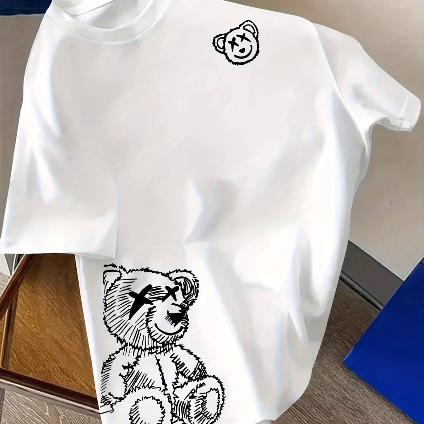 Herren Streetwear T-Shirt mit Bären-Print und Skizzen-Stil – Urbanes Design, Modern & Lässig