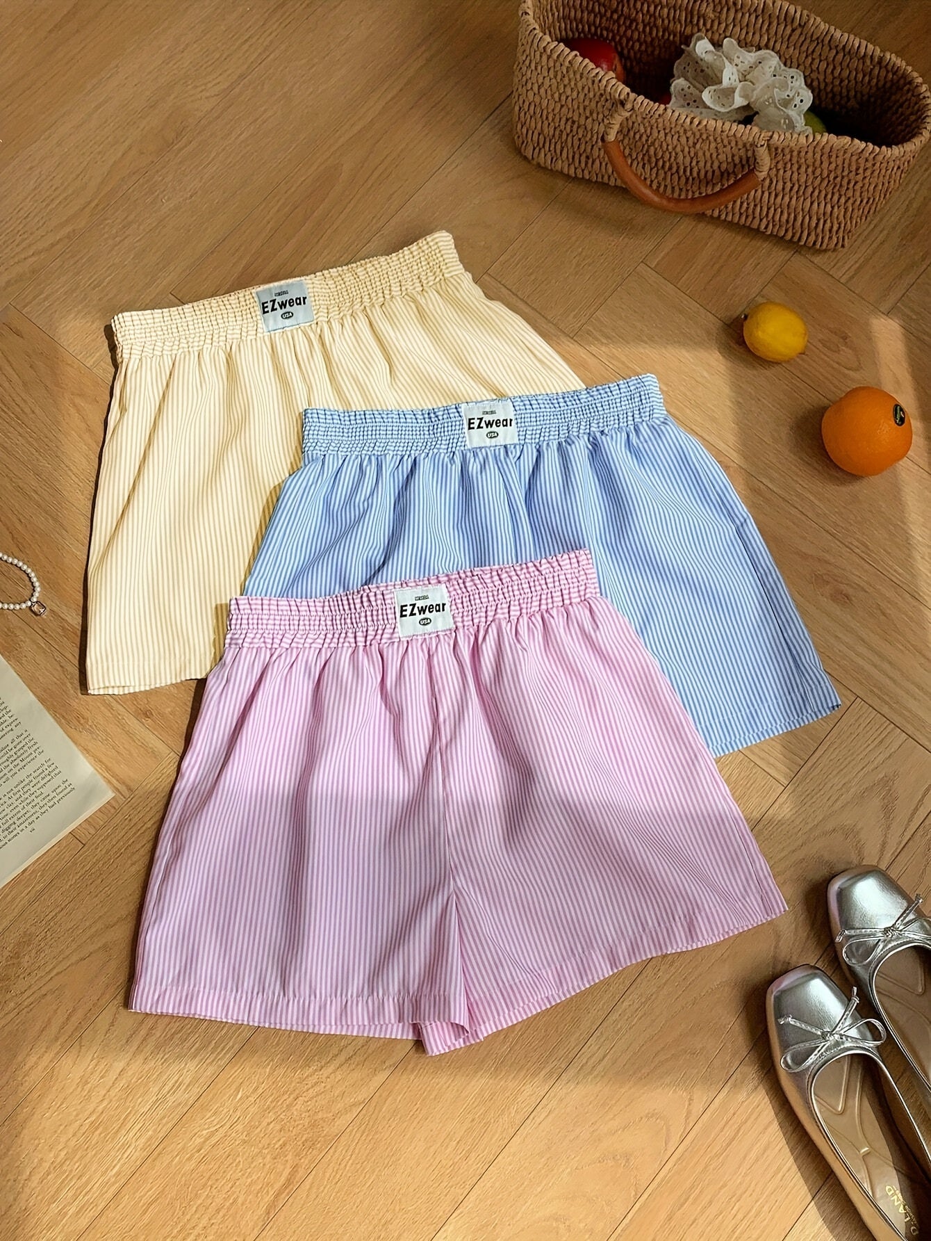 Damen Pyjama Shorts Set mit Streifenmuster – Bequeme Freizeitshorts für Zuhause und Schlaf