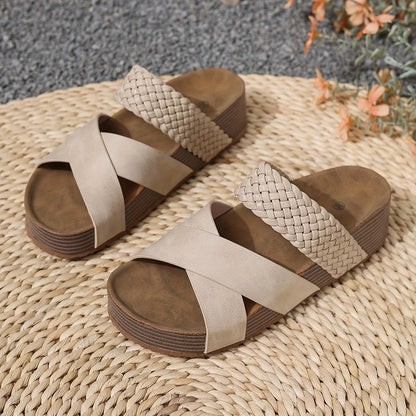 Damen Plateau-Sandalen mit Flecht- und Kreuzriemen – Modische Sommerschuhe für Alltag und Urlaub