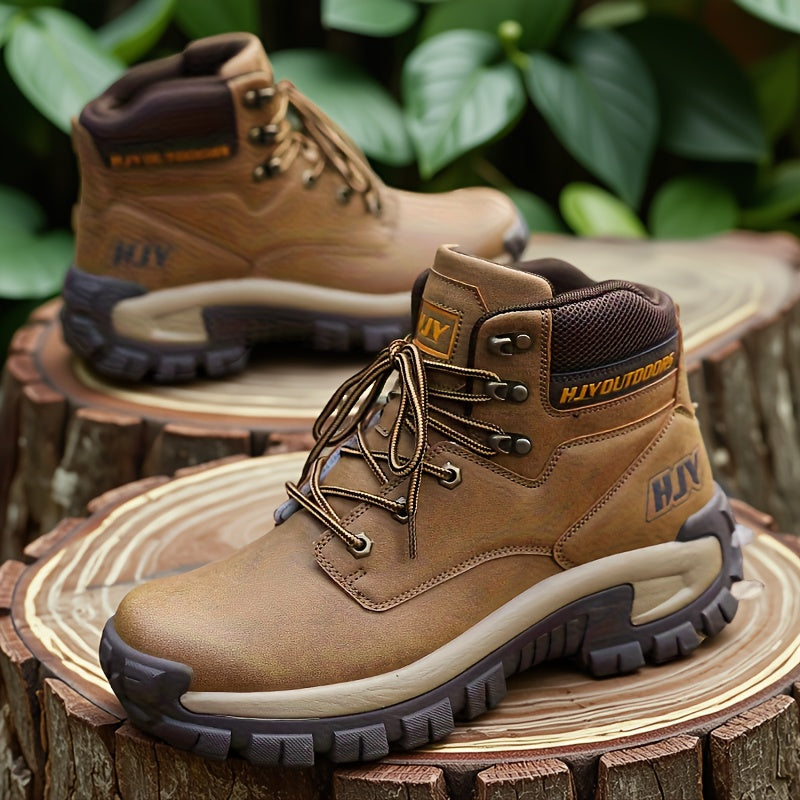 Herren Outdoor Stiefel mit Schnürung, hohem Schaft und profilierter Sohle