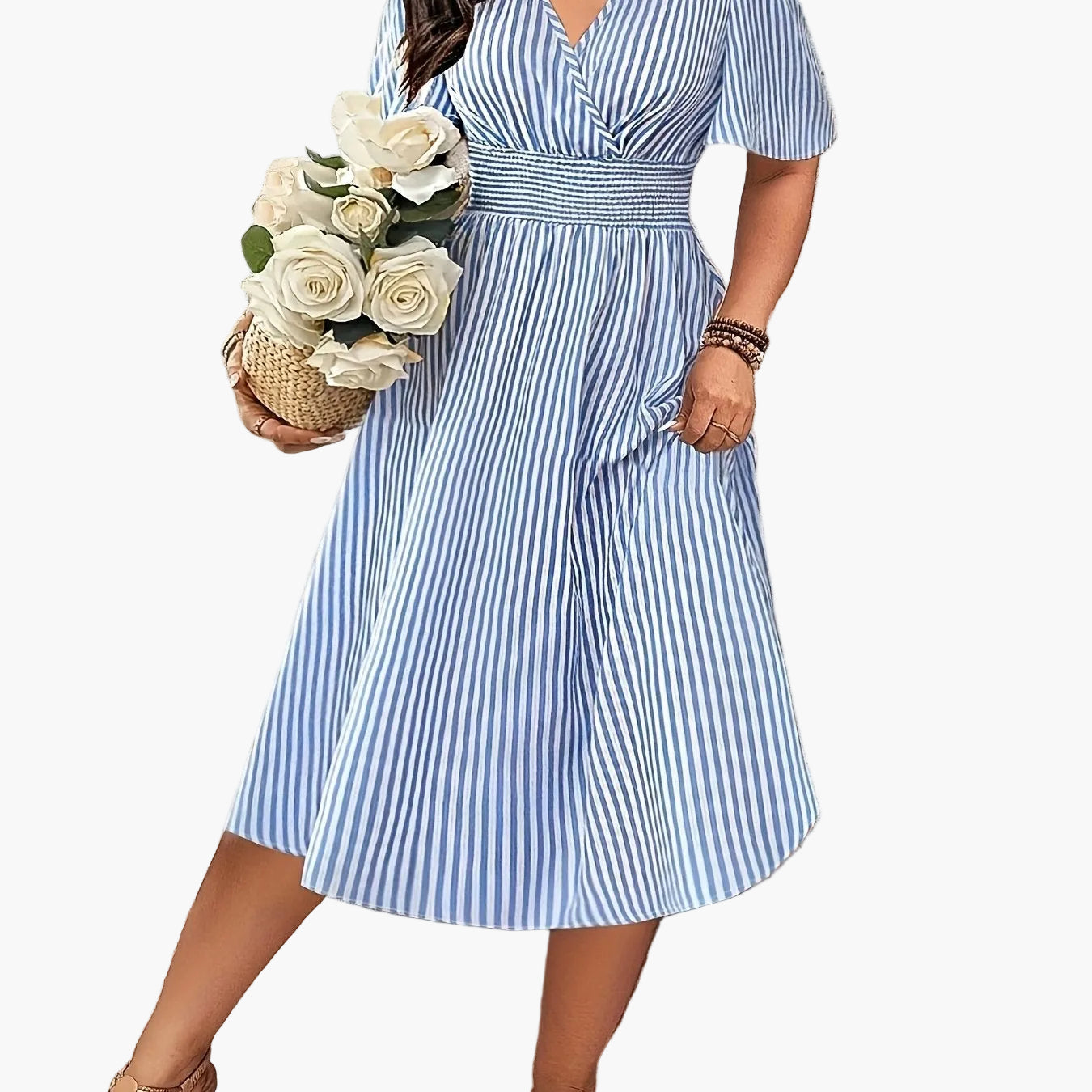 Damen Elegantes Streifenkleid mit Wickeloptik und Sommer-Flair – Perfekt für festliche Anlässe oder Alltag