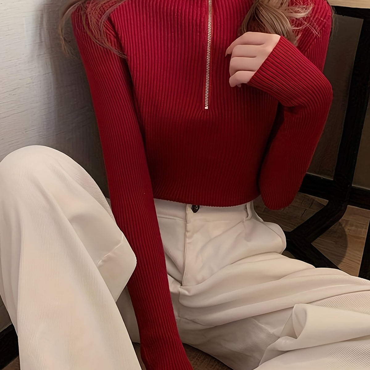 Damen Strickpullover mit Stehkragen und Reißverschluss – Modischer Rippstrick, figurbetont, sportlich-elegant