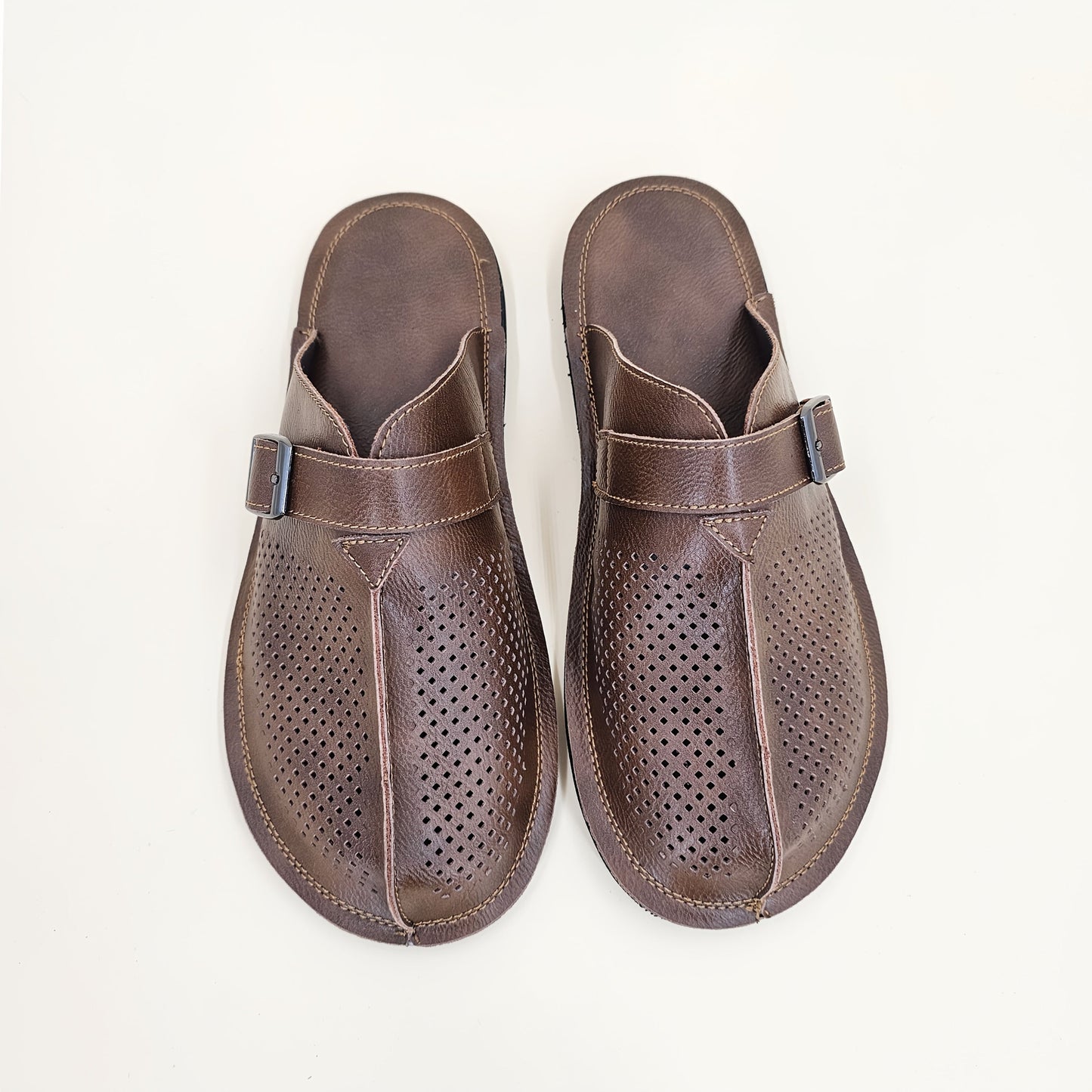 Herren Pantoletten mit Schnalle – Elegante Slipper für Freizeit & Alltag