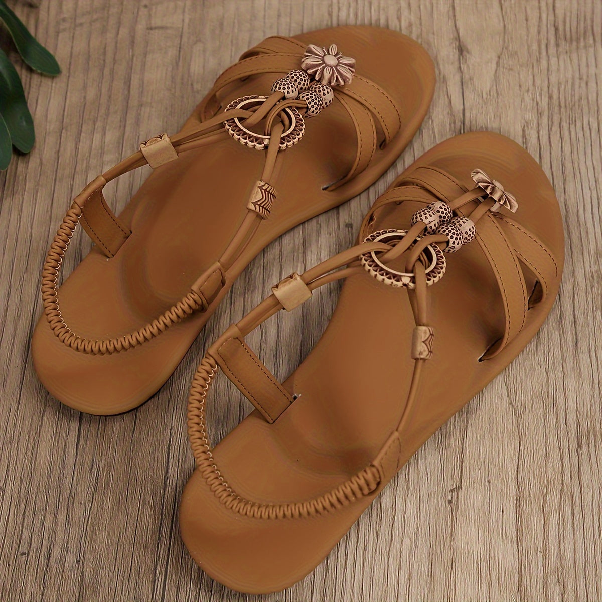 Damen Sandalen mit Blumenapplikation – Bequeme Sommerschuhe für Alltag und Freizeit