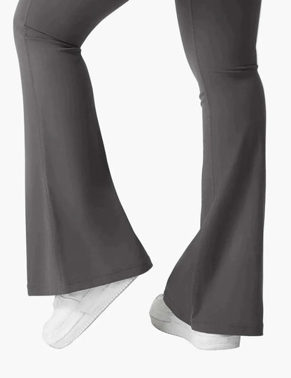Damen Bootcut Cargo Fitness Leggings mit Push-Up Effekt und Taschen – Sport & Freizeit