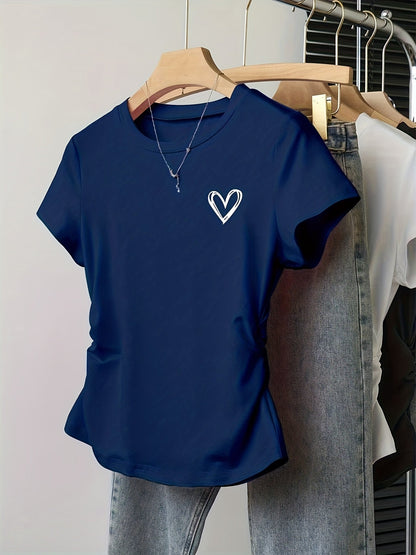 Damen T-Shirt mit Herz-Print und modernem, figurbetontem Schnitt – Alltagsmode mit Stil