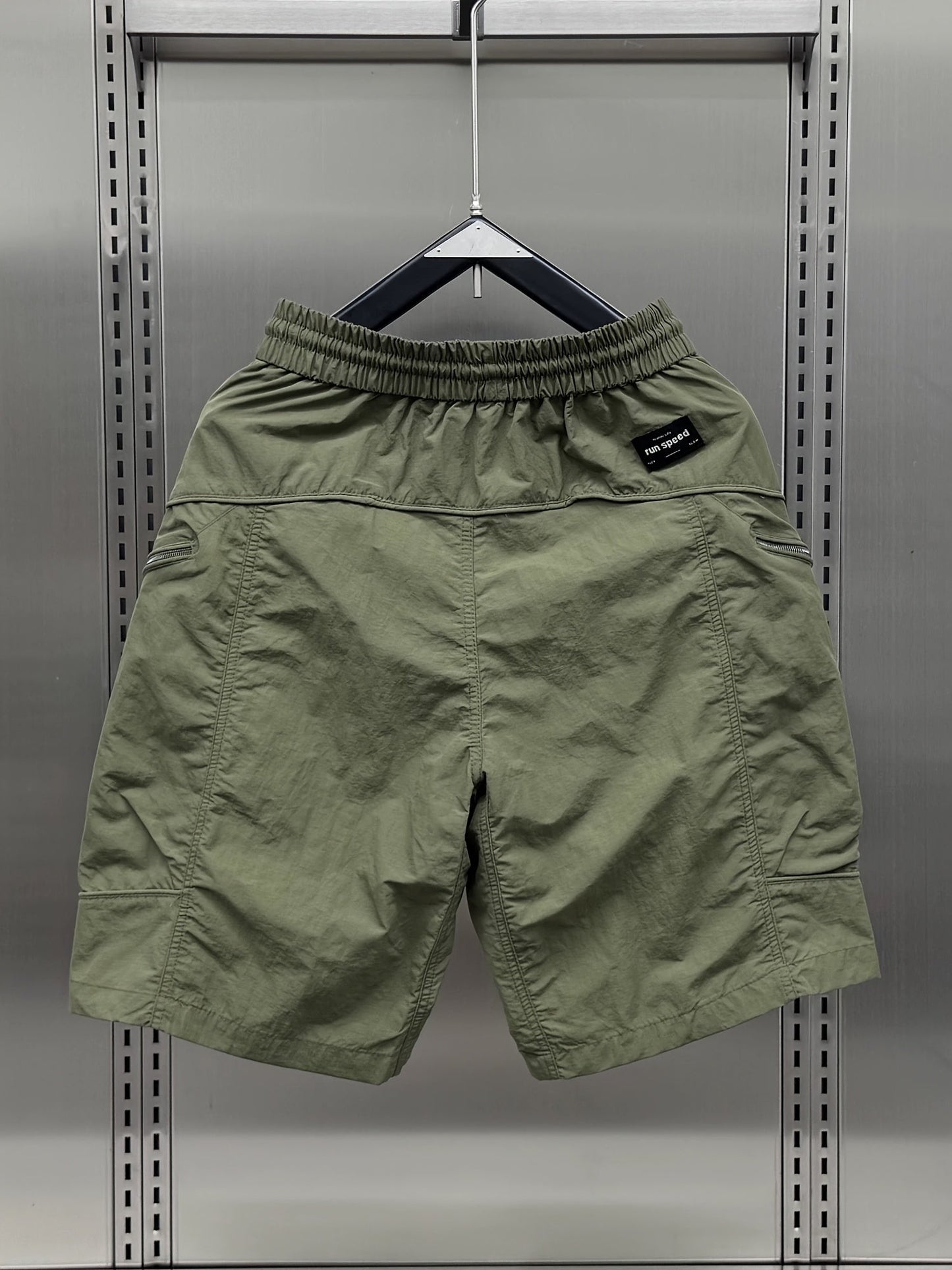 Herren Utility Cargo Shorts mit Reißverschlusstaschen – Urban Athleisure Style