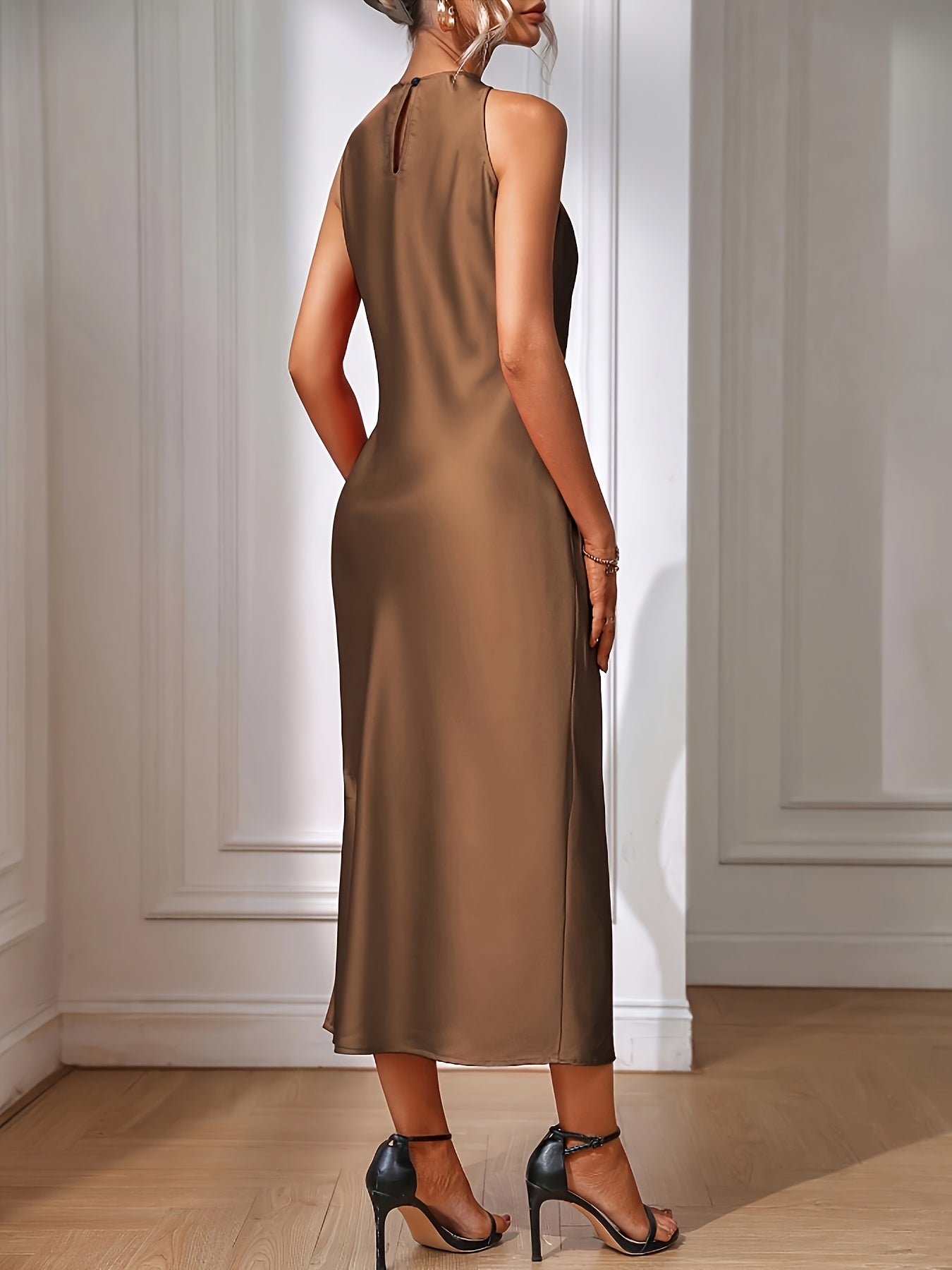 Damen Elegantes Midikleid für besondere Anlässe – Figurbetontes Abendkleid mit hohem Ausschnitt