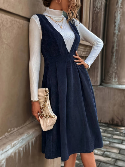 Damen Cord Latzkleid mit V-Ausschnitt – Navyblau