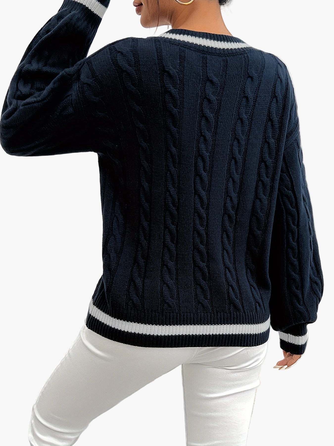 Damen Strickpullover mit V-Ausschnitt und Zopfmuster – Eleganter Freizeitpullover für Herbst und Winter