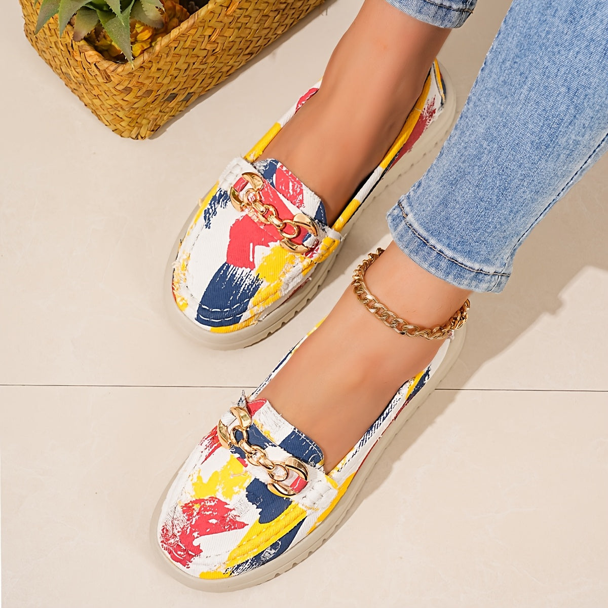 Damen Slip-On Loafer mit modischem Kettendetail – Bequeme Freizeitschuhe für Alltag und Frühling
