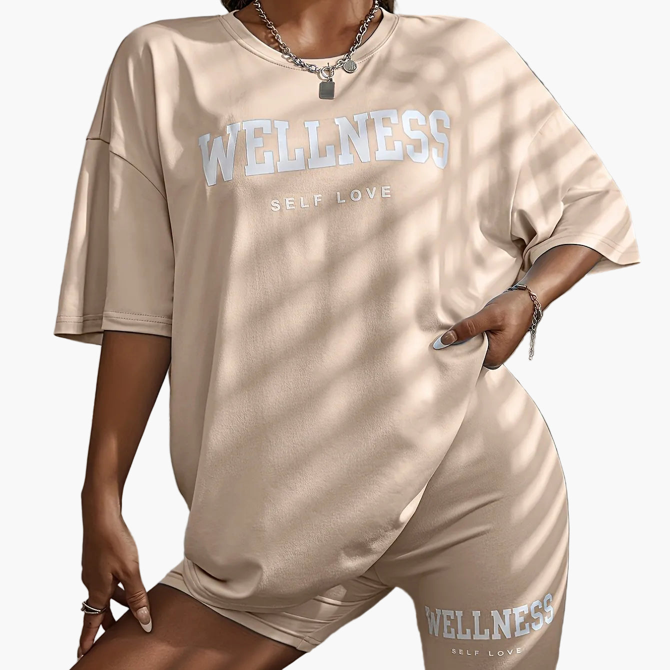 Damen Wellness Lounge Set Oversize T-Shirt & Radlerhose – Bequeme Freizeitmode mit Schriftzug