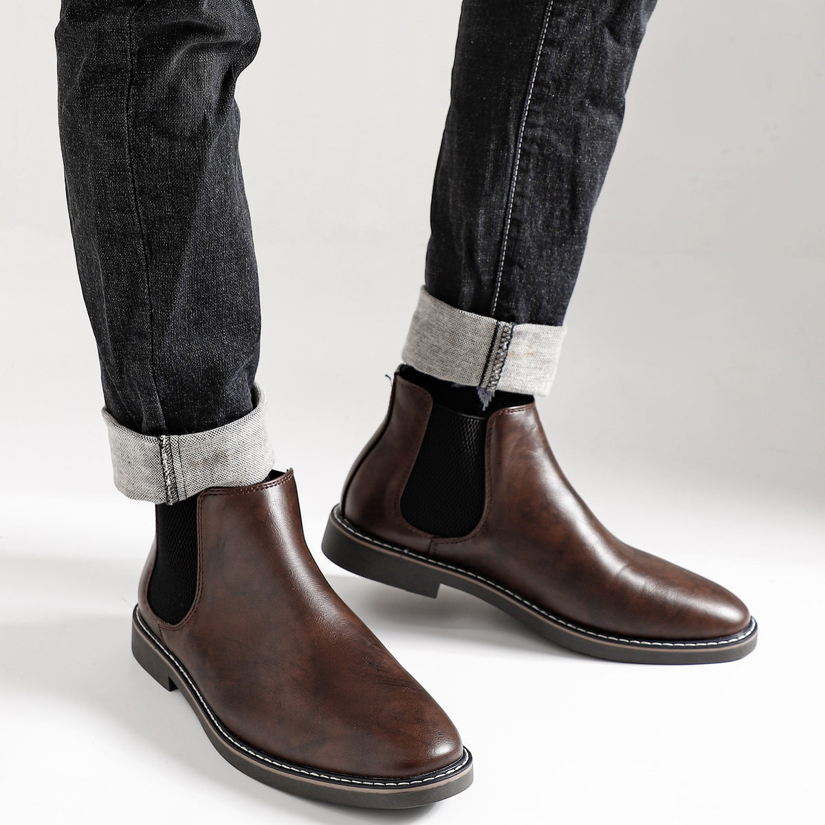 Herren Chelsea Boots mit elastischem Einsatz und Zuglasche