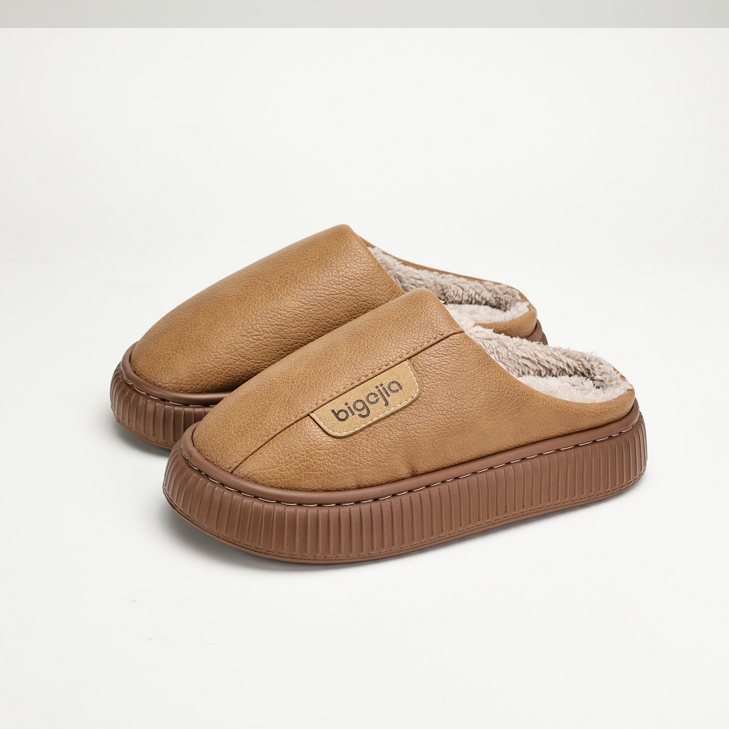 Unisex Winter Pantoffeln mit warmem Futter und rutschfester Sohle