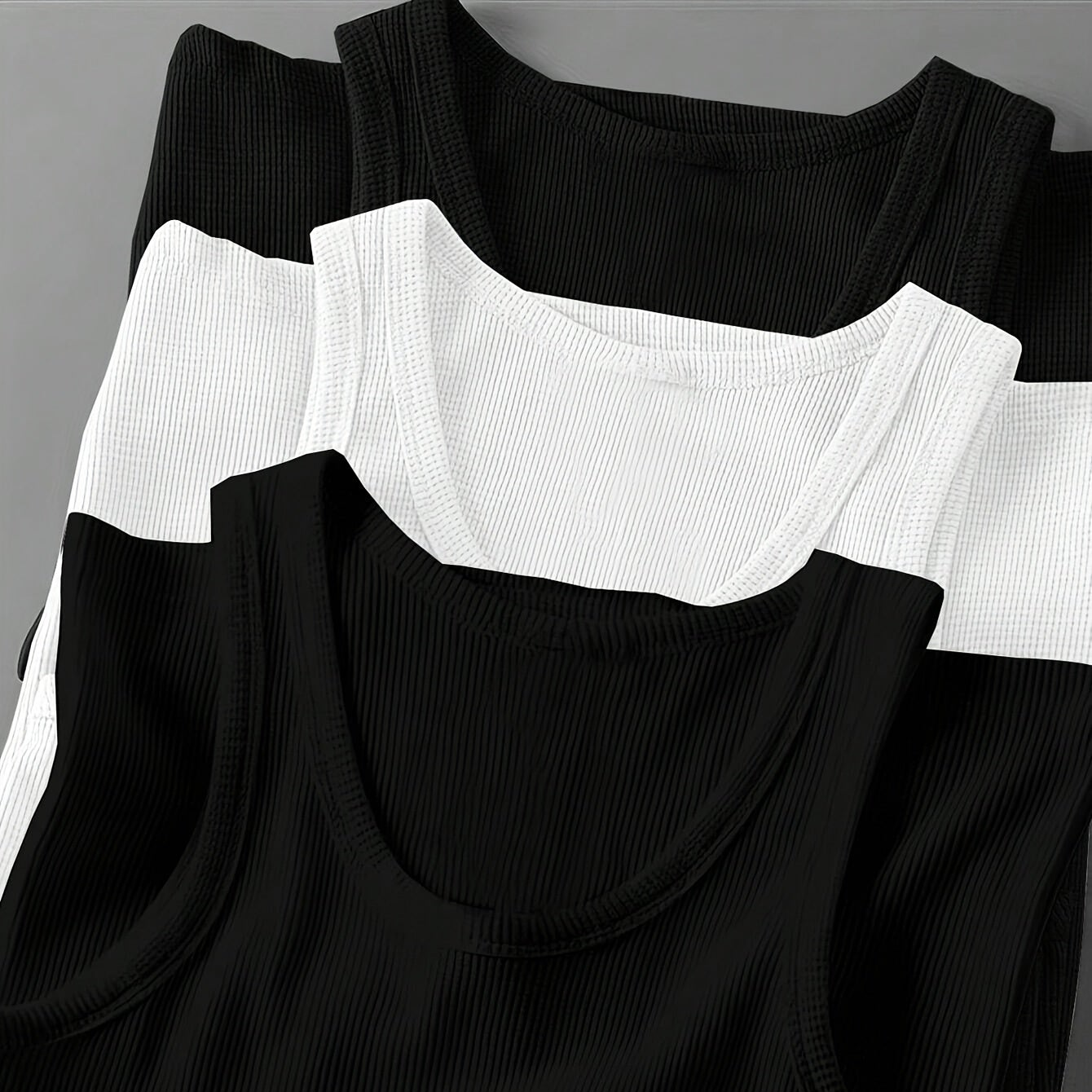Herren Sportliches Ripp-Tanktop Set – Klassischer Schnitt, Modernes Design, Für Fitness & Freizeit