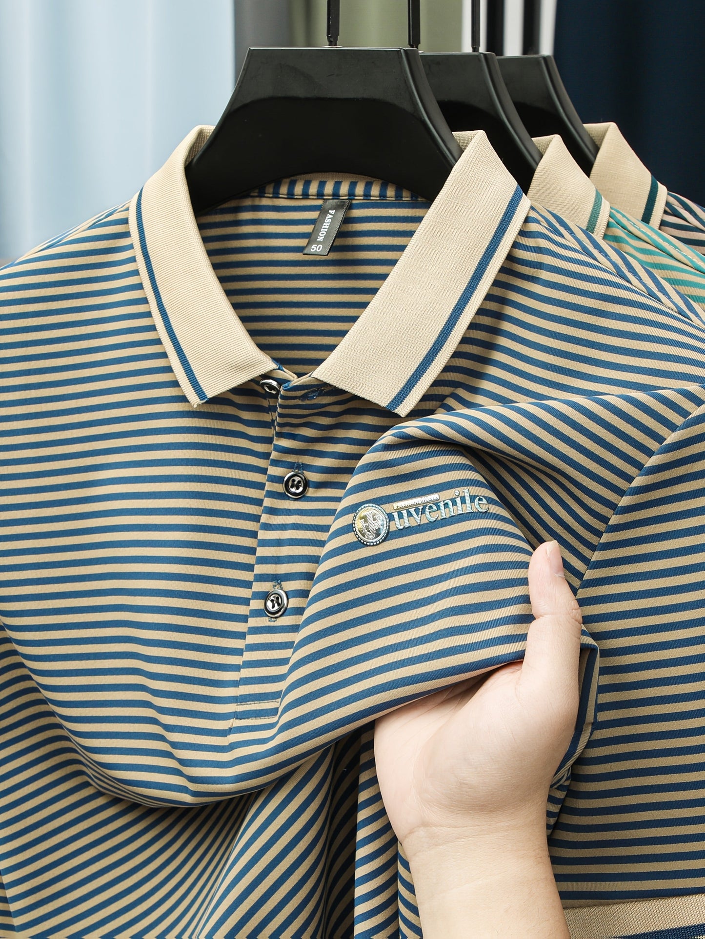 Herren Polo-Shirt mit Streifenmuster und Stickerei – Modisch & Vielseitig für Alltag und Freizeit
