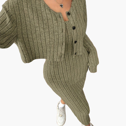 Damen Strickkleid Set Elegant Zweiteiler mit Knopfleiste – Modisch & Vielseitig für Alltag und Freizeit