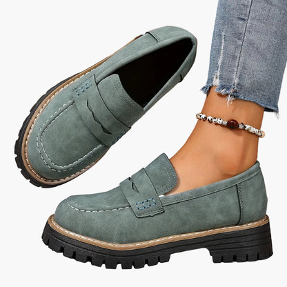 Damen Loafer im klassischen Stil mit Profilsohle – Bequeme Alltags-Slipper für Freizeit und Büro