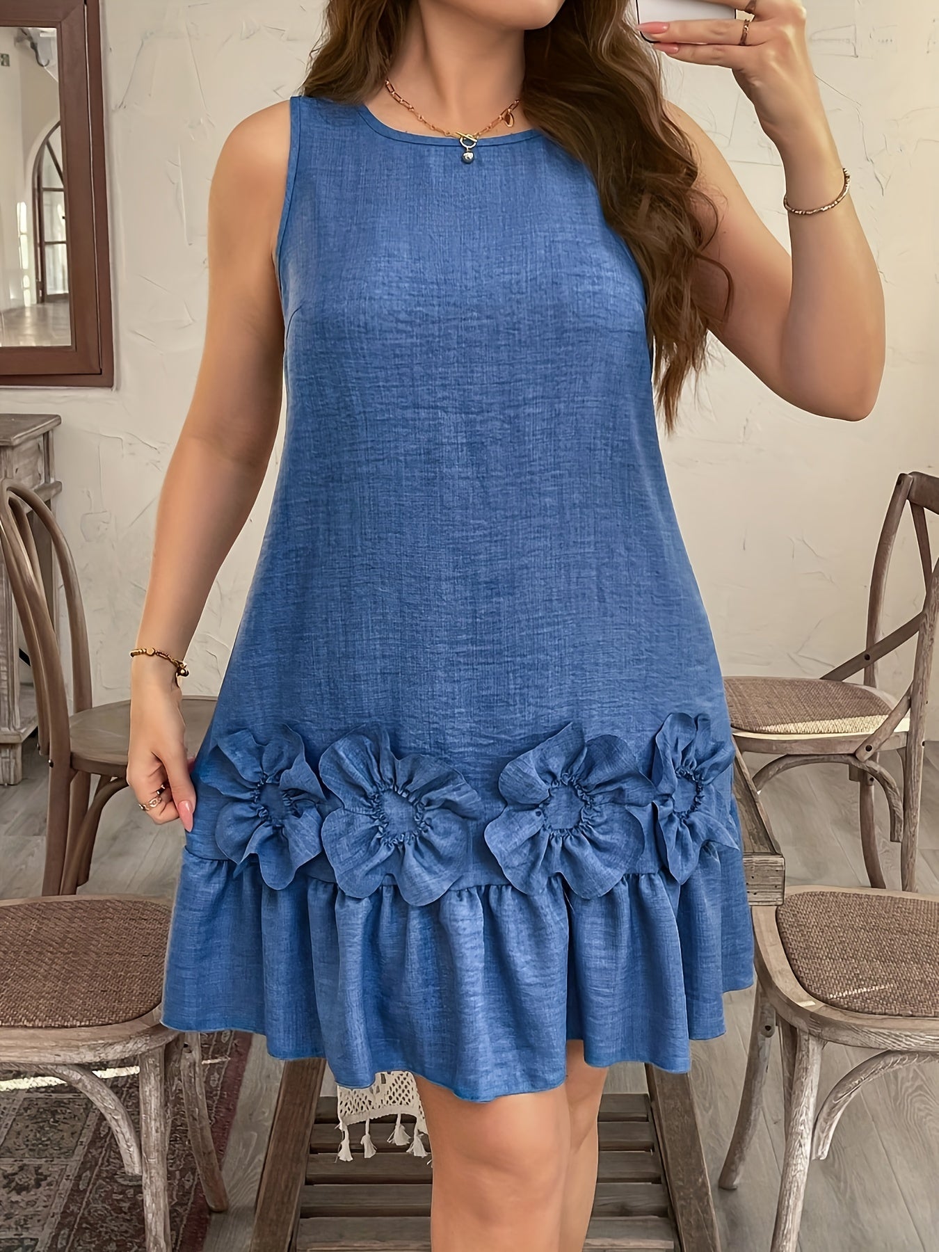 Damen Freizeitkleid mit Blumenverzierung und Rüschen – Eleganter Sommerstyle für Alltag und Ausgehen