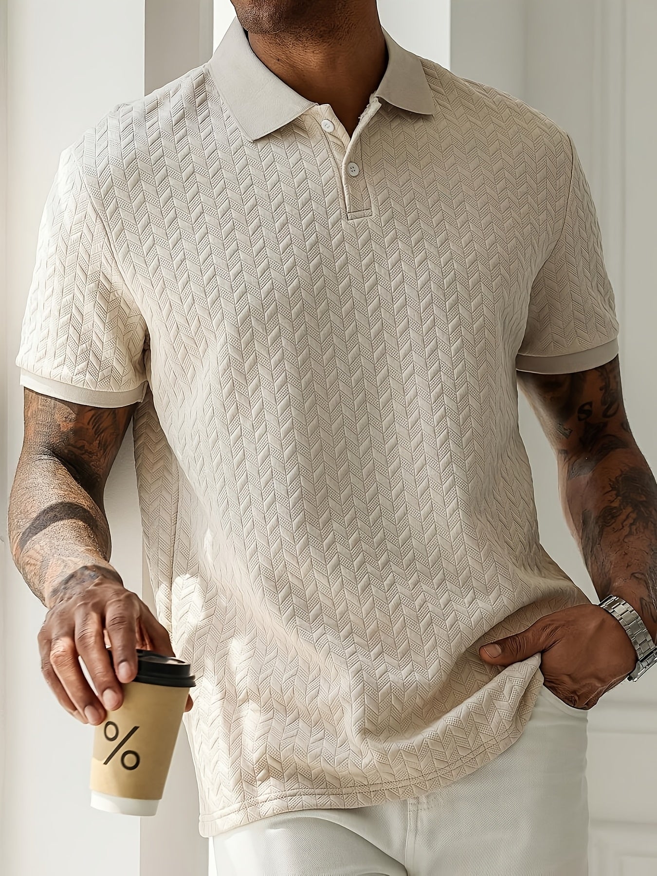 Herren Polohemd im modernen Casual-Stil mit strukturierter Musterung – Perfekt für Alltag und Freizeit