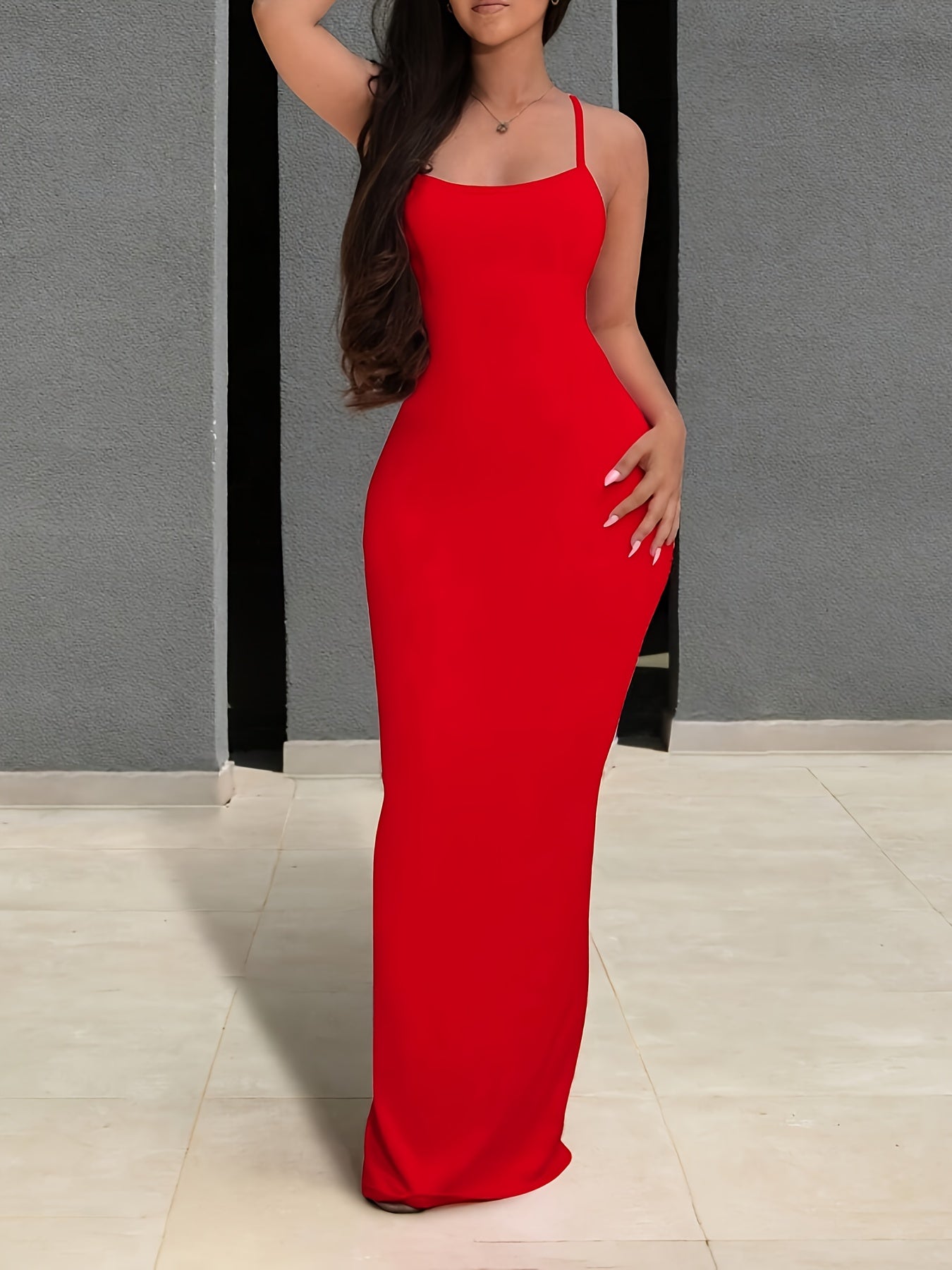 Damen Maxikleid mit offenem Rücken und Schnürdetails – Elegantes Abendkleid für besondere Anlässe