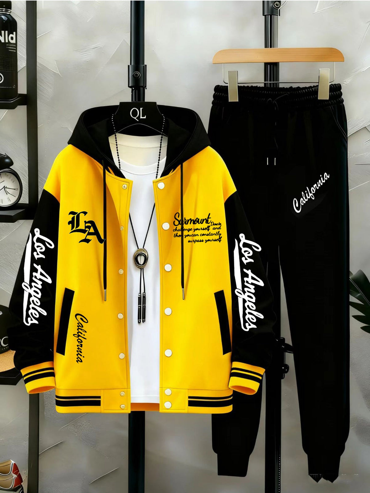 Baseballjacke und Trainingshose Set für Herren - Sportanzug mit "Los Angeles" Schriftzug